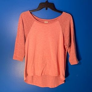 Women’s 3/4 Sleeve Top by Mossimo
